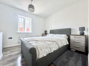 Photo 27- click for photo gallery